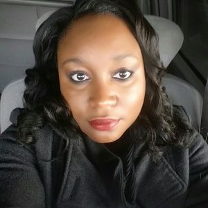 Meet your Posher, Sharee