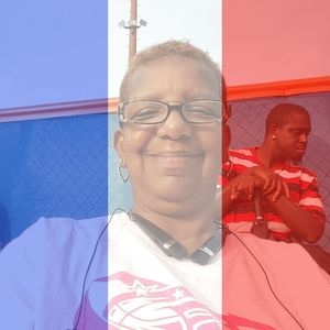 Meet your Posher, Delia