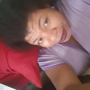 Meet your Posher, Cenia