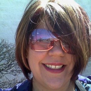 Meet your Posher, Kelli