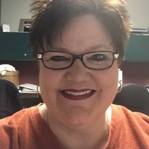 Meet your Posher, Beth