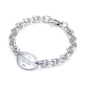 Tiffany & Co. Return to Tiffany's oval bracelet