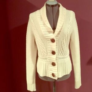 White Express knit Sweater size L. New w/o tags