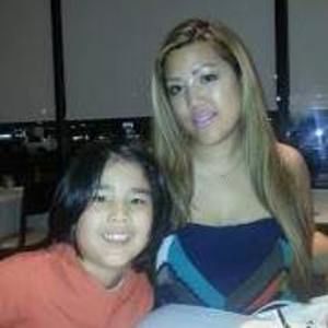 Meet your Posher, Angela