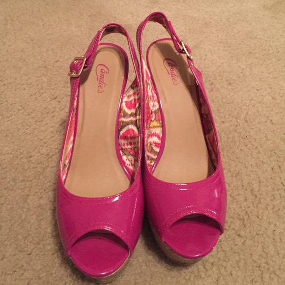 Shoes - Picture 2 of 3