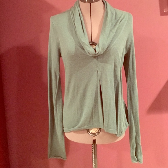 ✨ light sweater by Sparrow