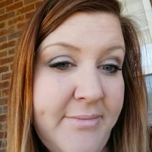 Meet your Posher, Brandy