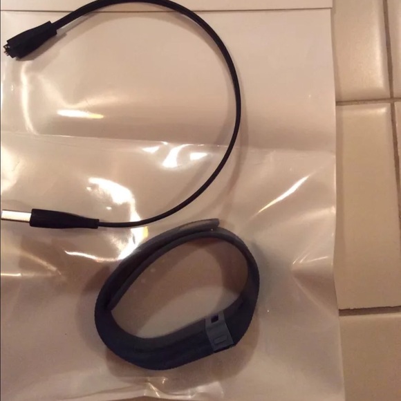 ‼️SOLD ‼️‼️New!! Fitbit charge (slate)
