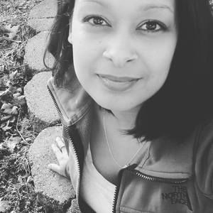 Meet your Posher, Juanita