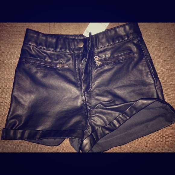 Cute leather shorts