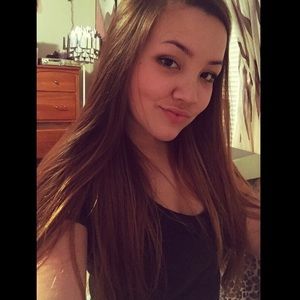 Meet your Posher, Abby