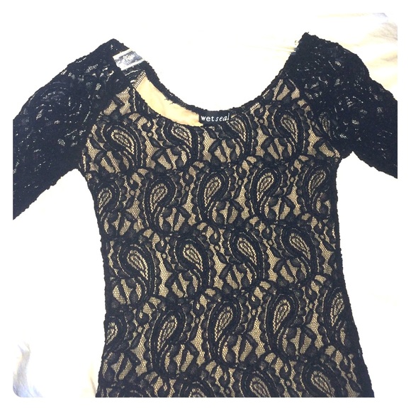 Lace Wet seal dress 💋