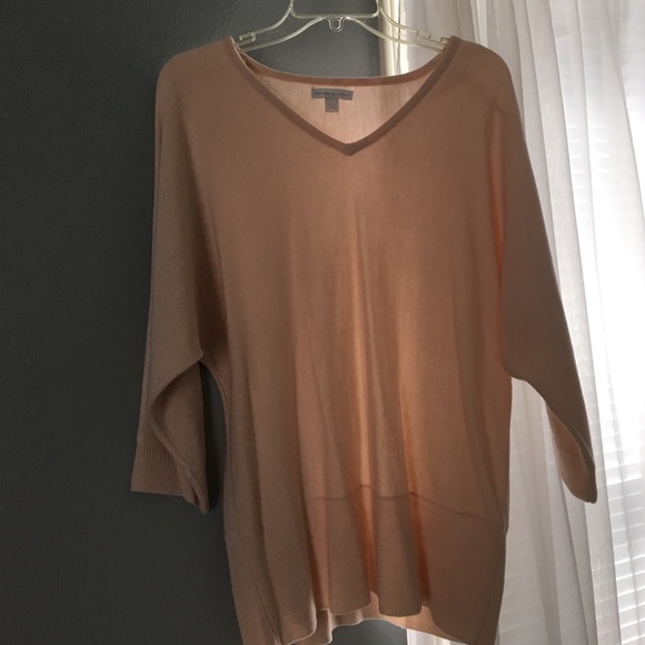 Light weight sweater