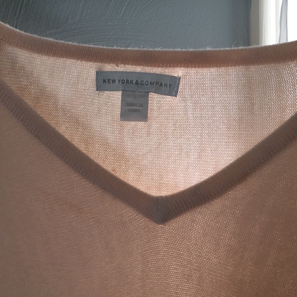 Light weight sweater - Picture 2 of 3