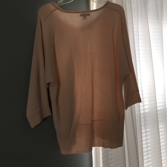 Light weight sweater - Picture 3 of 3