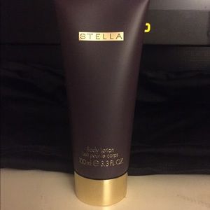 Stella McCartney body lotion 3.3