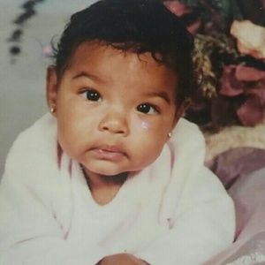 Meet your Posher, Lyndae