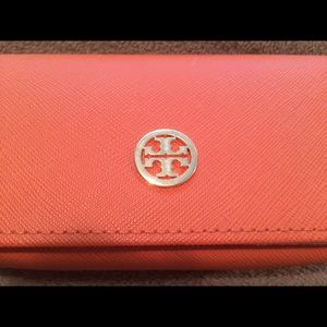 Tory Burch sunglasses/eyeglass case