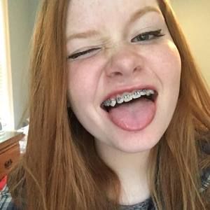 Meet your Posher, Maeve
