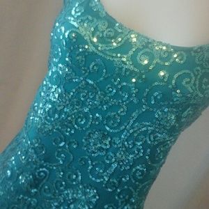 Beautiful BKE Sequined Tank ~ Size XLarge