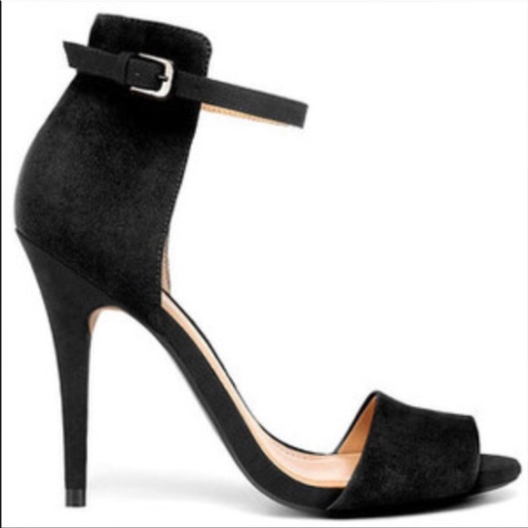 Zara basic heels