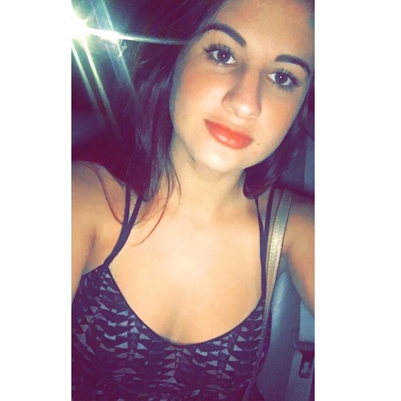 Meet your Posher, Samantha