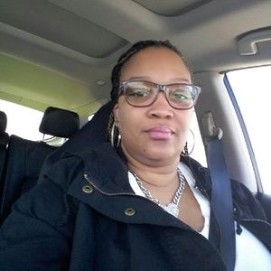 Meet your Posher, Lasonja