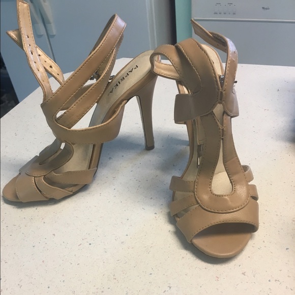 Paprika Dress Heel