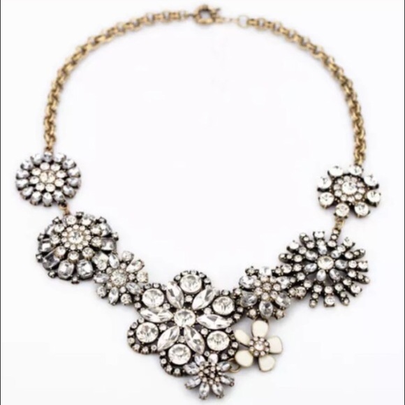 Antiqued crystal statement necklace