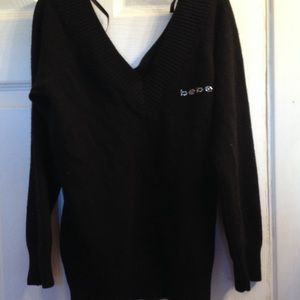 A black Bebe sweater