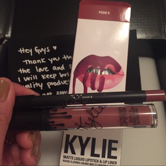 Kylie Lip Kit: Posie K