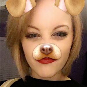 Meet your Posher, Kayla