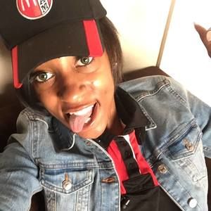 Meet your Posher, Yàyá