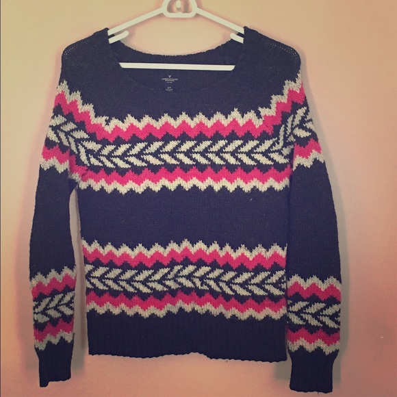 American Eagle sweater