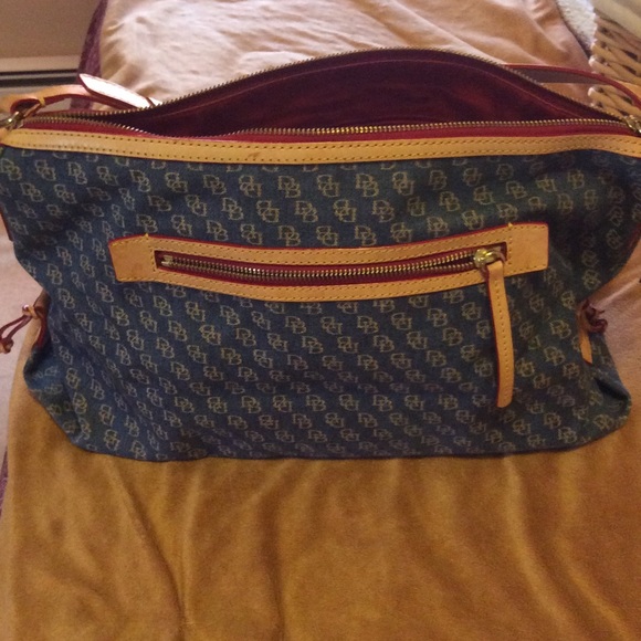 Dooney & Bourke Shoulder Bag