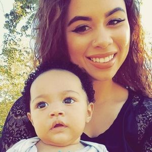 Meet your Posher, Andrea