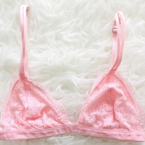 ❗️CLEARANCE❗️LIGHT PINK Lace Bralette Size S/M M/L - Picture 2 of 2