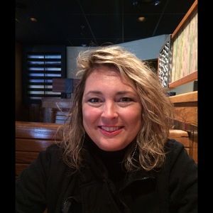 Meet your Posher, Cindy