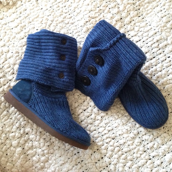 7 USA blue ugg Australia boots.