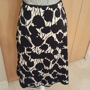 Beautiful Skirt White House Black Market Size 10