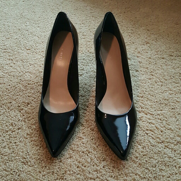Nine west patent leather pumps