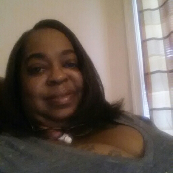 Meet your Posher, Charlena