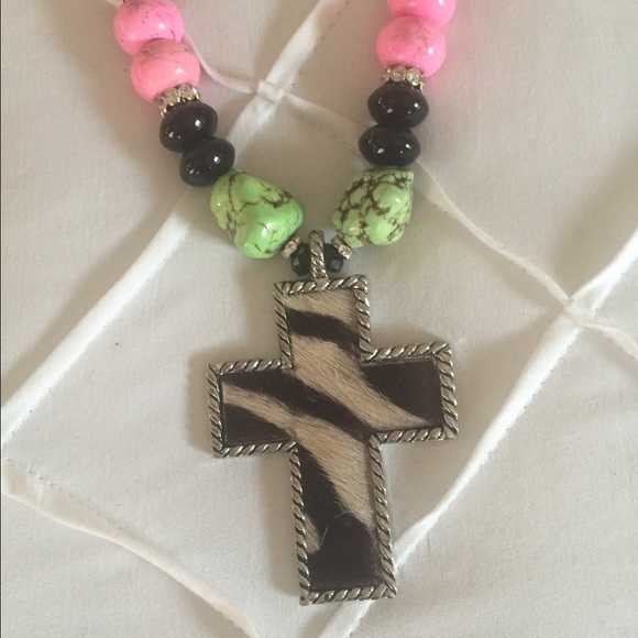 Jewelry Set - Picture 4 of 4