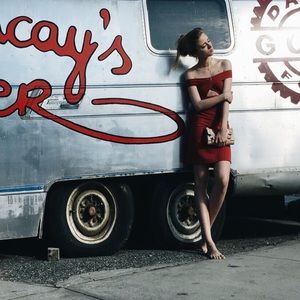 Reformation Dresses - Reformation Ferris dress size XS in rust