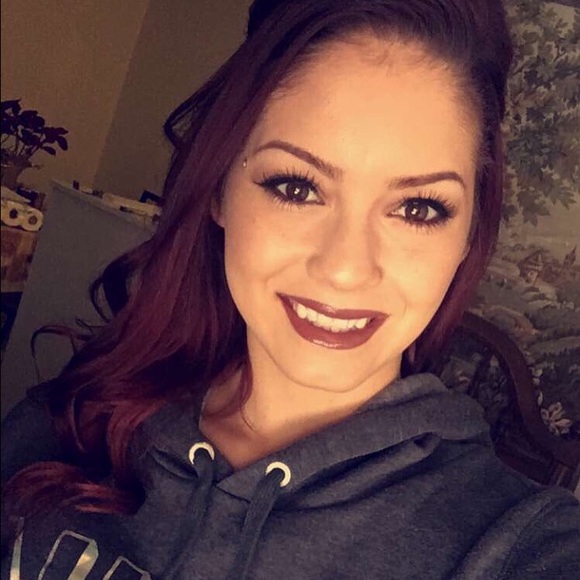 Meet your Posher, Kathryn