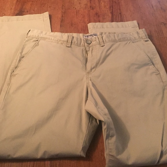 NWOT Express men's photographer khakis