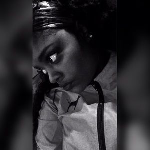 Meet your Posher, Jasmine