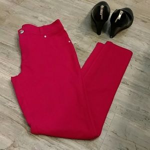 Bright pink knit jeggings size small