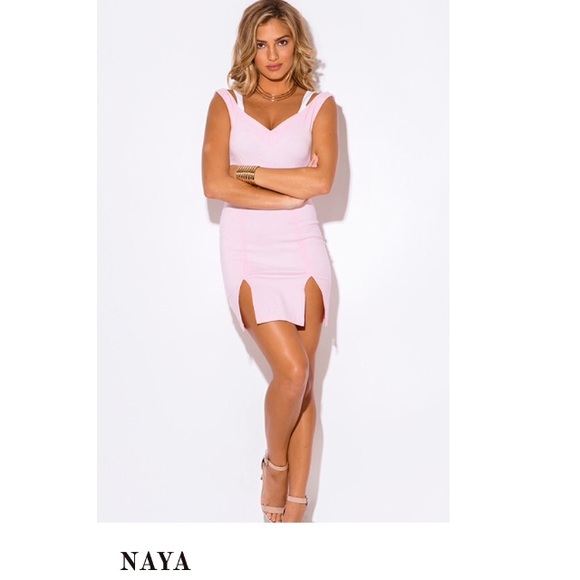 "Naya" - Picture 1 of 2
