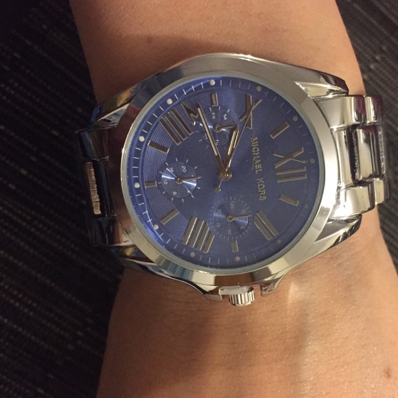New! Lowest price ! Watch